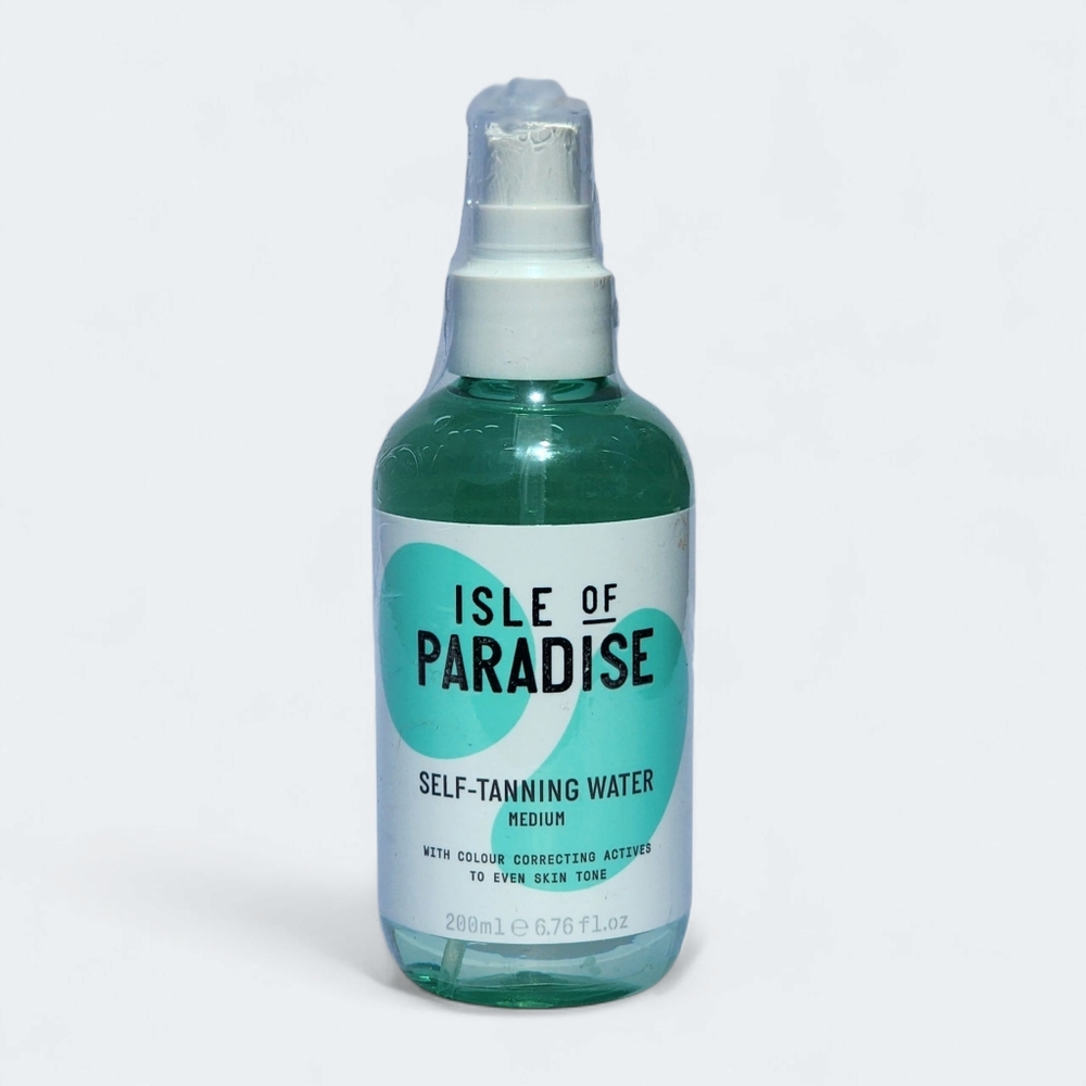 Isle of Paradise Self-Tanning Water / Medium / **NWT**SEALED**